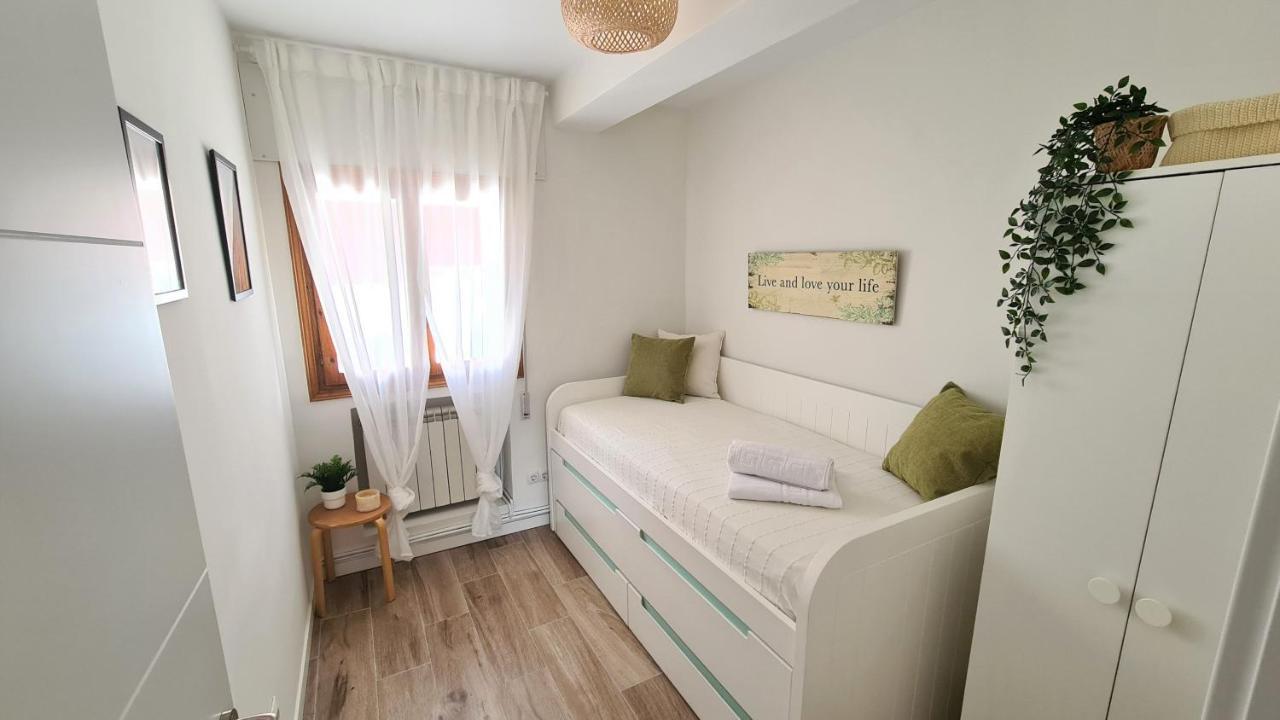 Apartamento Mirador Valdeiglesias Pelayos de la Presa Exterior photo